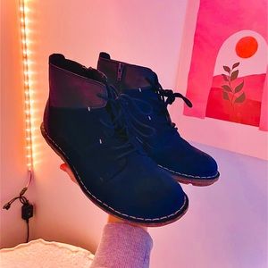 Navy Blue zip up Clark boots